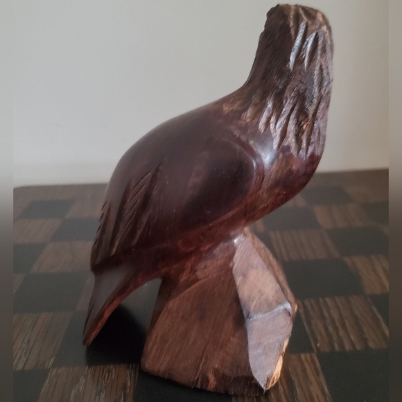 Vintage 1970s ironwood hand carved eagle statue 6" in - Picture 3 of 9